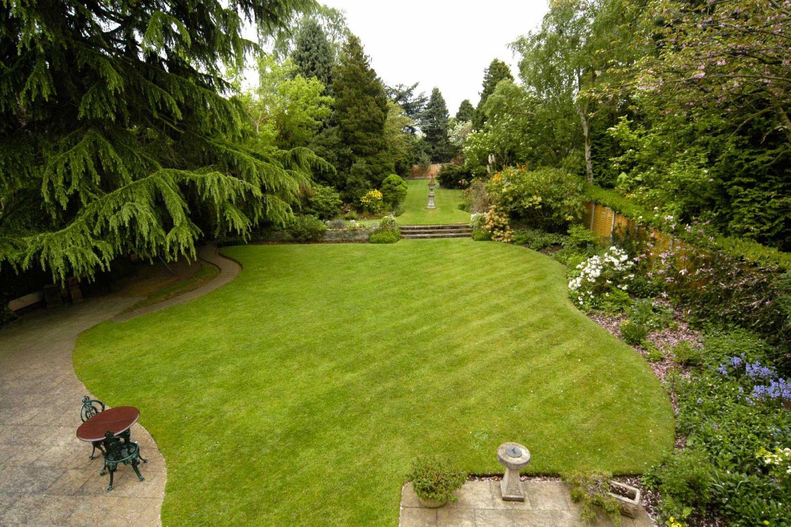 4 bed property in Stockton Lane, York